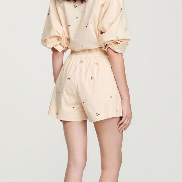 NWOT Sandro Cream Hand Embroidered Embellished Shorts Size Large 42 Drawstring - Picture 2 of 6